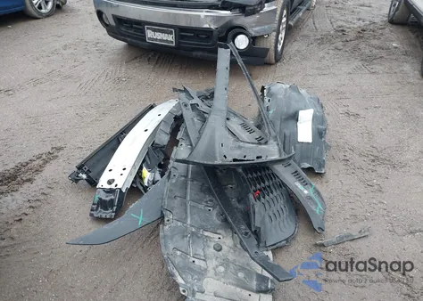 2025 Toyota Camry Se из США, поврежденный, VIN 4T1DAACK5SU515794